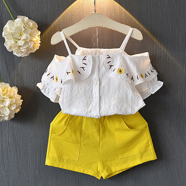 Girls' T-Shirt and Shorts Outfit